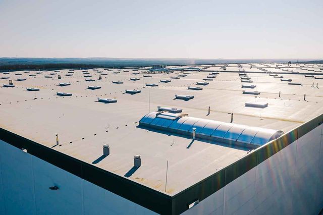 Commercial Roofers 640w